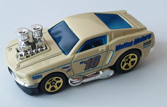 Hot Wheels 2021 #040/250, 1968 Mustang ('Tooned), NEW/LOOSE, cream