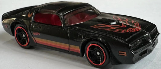 Hot Wheels 2024 #206/250 '77 Pontiac Firebird T/A, NEW/LOOSE, black