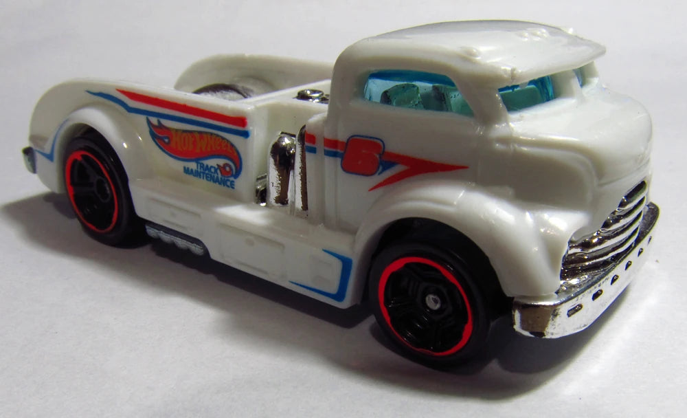Hot Wheels 2013 #109/250 Mig Rig, NEW/LOOSE, white