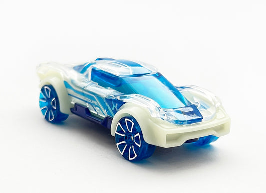 Hot Wheels 2022 #122/250 Cosmic Coupe, NEW/LOOSE, clear