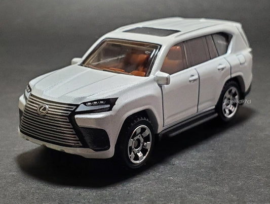 Matchbox 2023 Moving Parts 2022 Lexus LX, NEW/LOOSE, pearl white