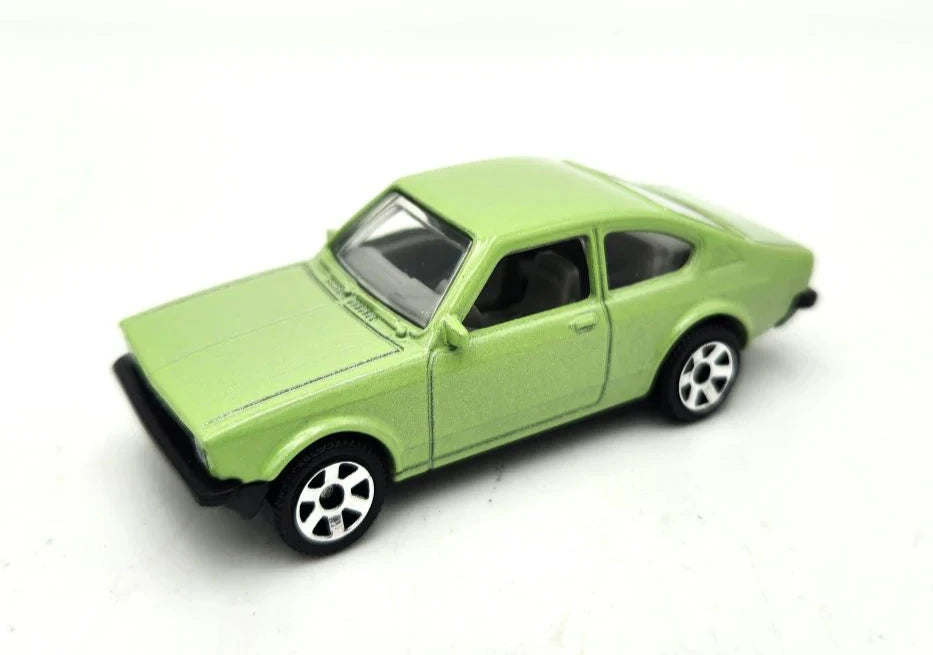 Matchbox 2024 #040/100 1975 Opel Kadett C GT/E, NEW/LOOSE, pistachio green