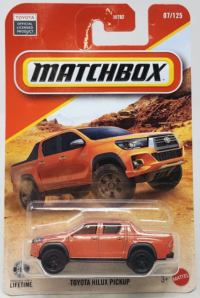 Matchbox 2026 #007/125 Toyota Hilux Pickup, orange