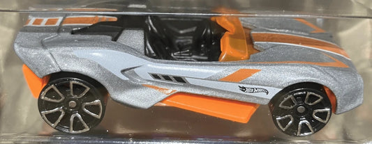 Hot Wheels 2026 Multipack Exclusive Carbonic, NEW/LOOSE, metalflake silver