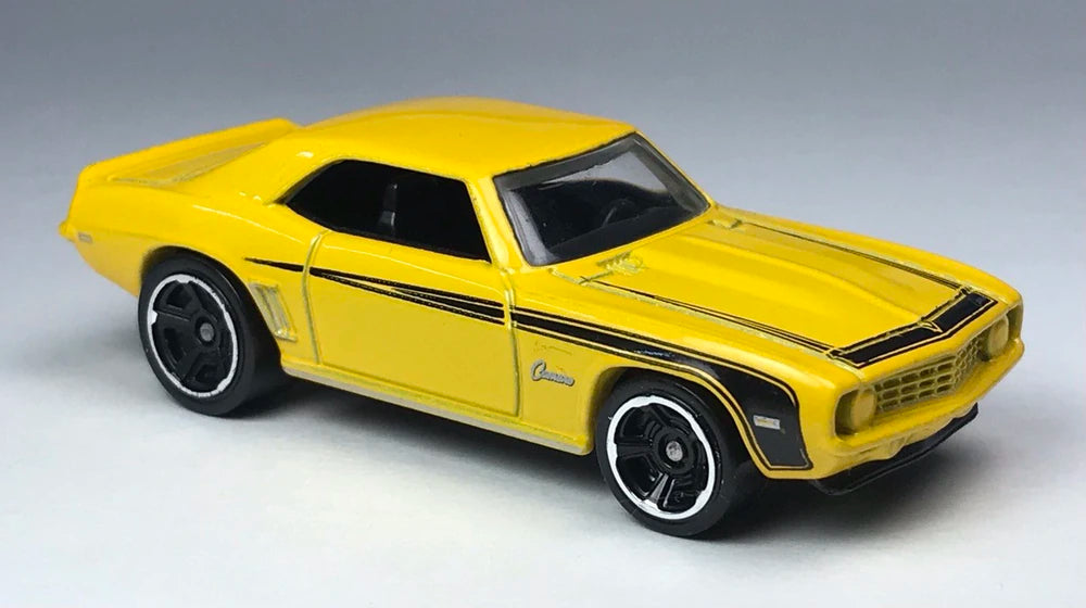 Hot Wheels 2022 #193/250 '69 COPO Camaro, NEW/LOOSE, yellow