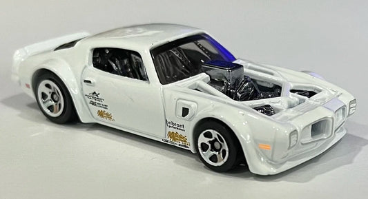 Hot Wheels 2022 #001/250 1970 Pontiac Firebird, NEW/LOOSE, white