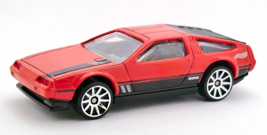 Hot Wheels 2014 #033/250 DMC DeLorean, NEW/LOOSE, red