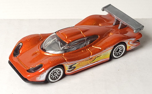Hot Wheels 2002 #135, Porsche 911 GT1-98, PREOWNED/LOOSE, orange