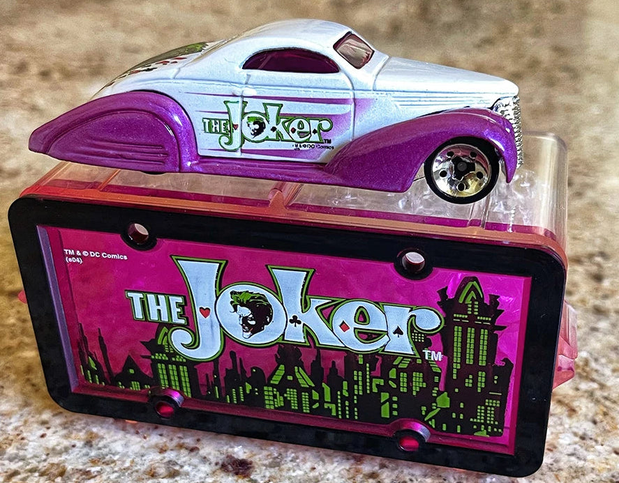 Hot Wheels 2004 Park'n Plates, Swoop Coupe (The Joker), PREOWNED/LOOSE, white