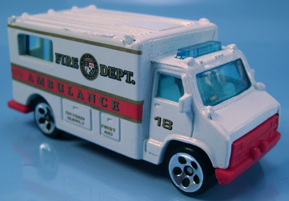 Hot Wheels 1997 Multipack Exclusive, Ambulance (1989), NEW/LOOSE, white (5DOT)