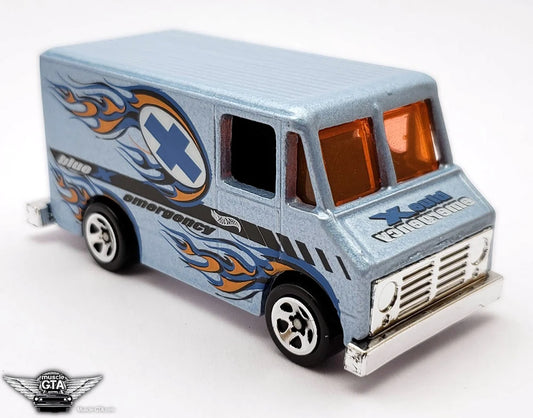 Hot Wheels 2001 Multipack Exclusive, Combat Medic, NEW/LOOSE, pearl light blue