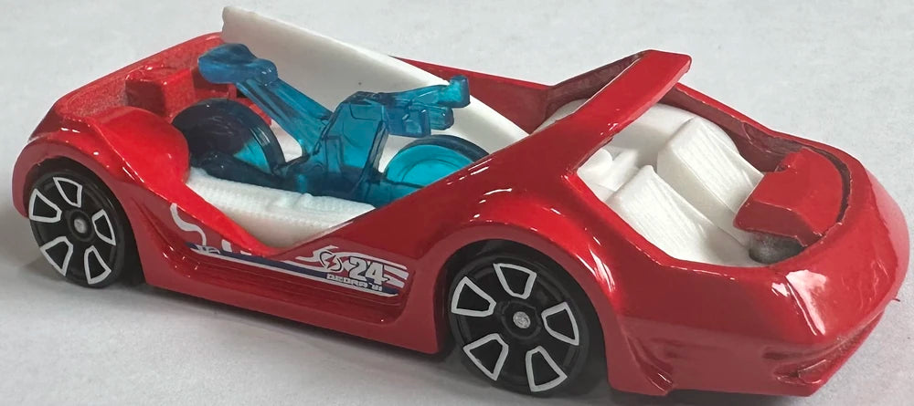 Hot Wheels 2025 #010/250 Deora III, NEW/LOOSE, red