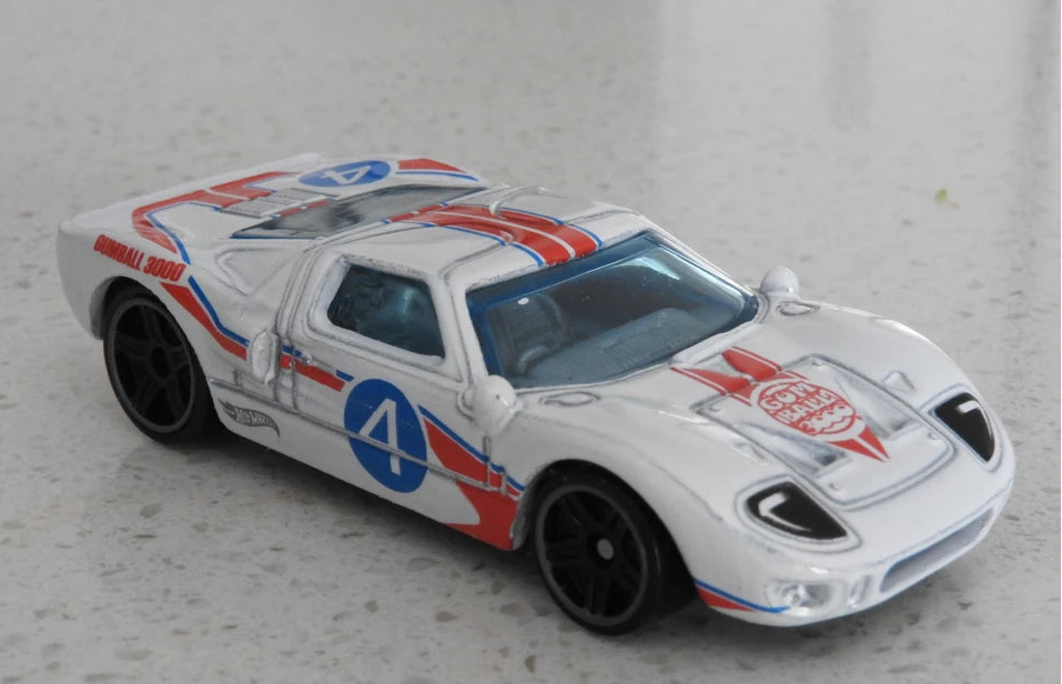 Hot Wheels 2021 #078/250	Ford GT-40, NEW/LOOSE, pearl white