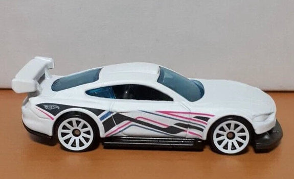 Hot Wheels 2023 Multipack Exclusive, Custom '18 Ford Mustang GT, NEW/LOOSE, matte white