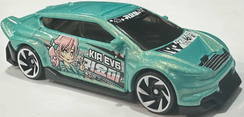 Hot Wheels 2025 #120/250, Custom Kia EV6, NEW/LOOSE, pearl teal