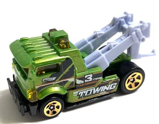 Hot Wheels 2022 Multipack Exclusive, Heavy Hitcher, NEW/LOOSE, metalflake green