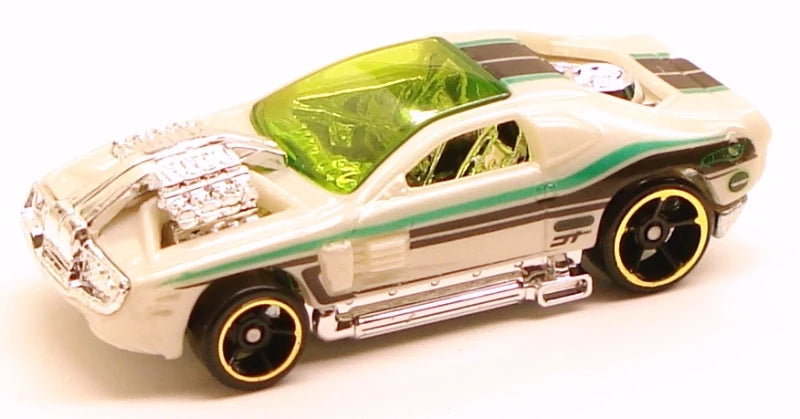 Hot Wheels 2010 #064/240, Hollowback, NEW/LOOSE, pearl white
