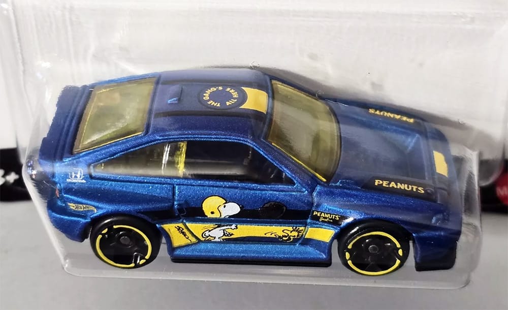 Hot Wheels 2025 Peanuts #2/6, 1985 Honda CR-X, NEW/LOOSE, blue