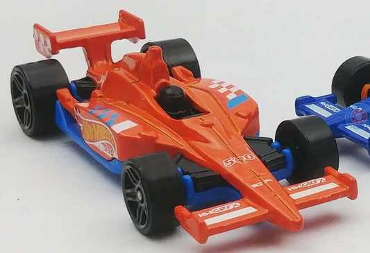 Hot Wheels 2021 #195/250, Indy 500 Oval, NEW/LOOSE, orange