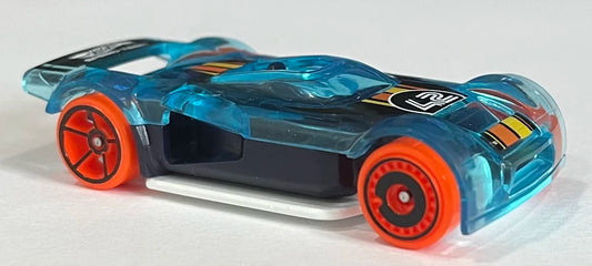 Hot Wheels 2022 #071/250 Mach It Go, NEW/LOOSE, clear blue