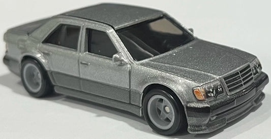 Hot Wheels 2023 Canyon Warriors 5/5 Mercedes-Benz 500 E, NEW/LOOSE, silver & grey