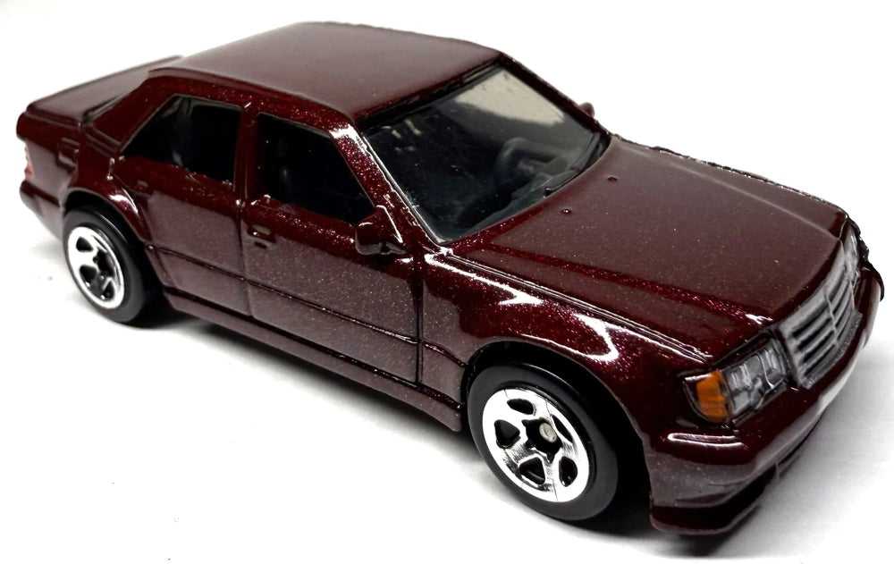 Hot Wheels 2025 #052/250, Mercedes-Benz 500 E, TARGET RED EDITION, NEW/LOOSE, metalflake maroon