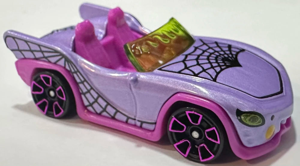 Hot Wheels 2026 #048/250 Monster High Ghoul Mobile, NEW/LOOSE, metalflake lavender