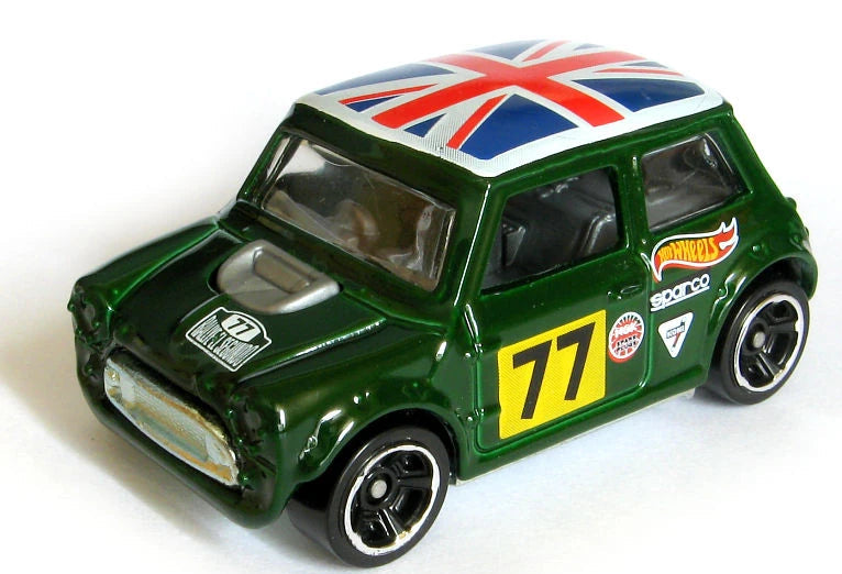Hot Wheels 2014 #194/250, Mini Cooper/Morris Mini, NEW/LOOSE, British racing green