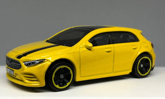 Hot Wheels 2022 #018/250 '19 Mercedes-Benz A-Class, sun yellow