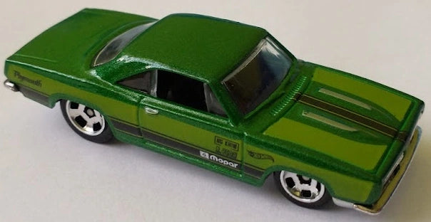 Hot Wheels 2021 #239/250 '68 Plymouth Barracuda, NEW/LOOSE, metallic green