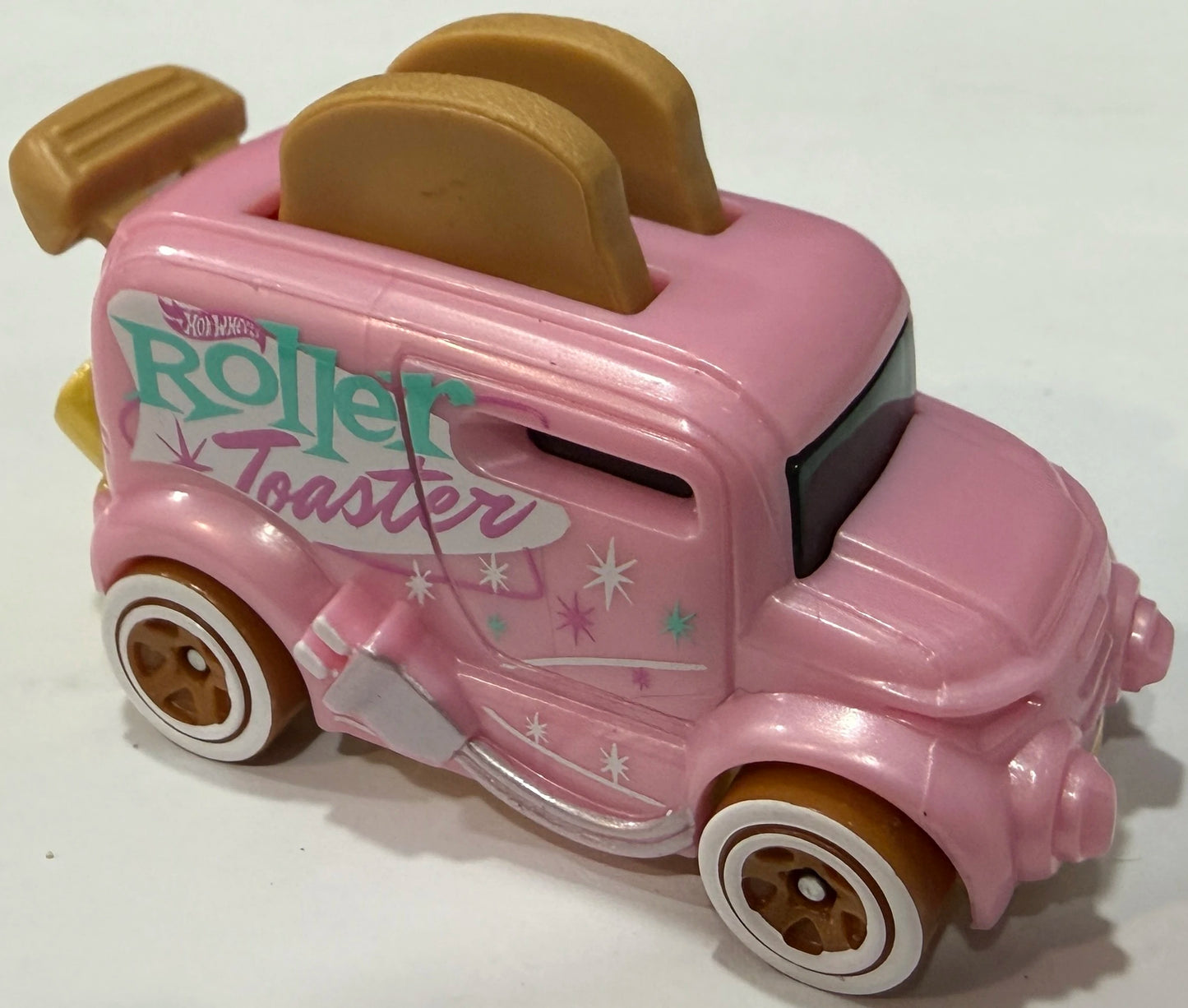 Hot Wheels 2026 #039/250, Roller Toaster, NEW/LOOSE, pink