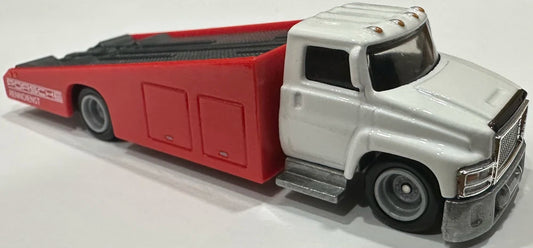 Hot Wheels 2024, Carry On (transporter only) from Team Transport #66, NEW/LOOSE, white