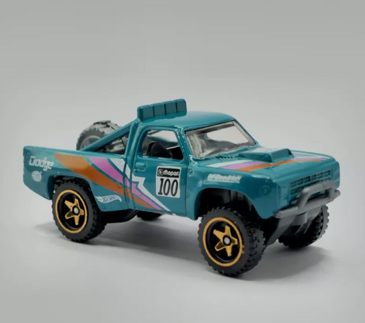 Hot Wheels 2024 #038/250 '87 Dodge D100, NEW/LOOSE, turquoise