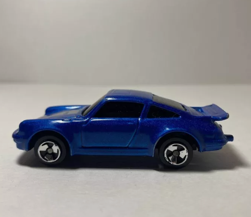 Maisto Porsche 911 Turbo, PREOWNED/LOOSE, blue