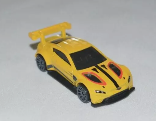Hot Wheels 2024 Multipack Exclusive Aston Martin Vantage GTE, NEW/LOOSE, yellow
