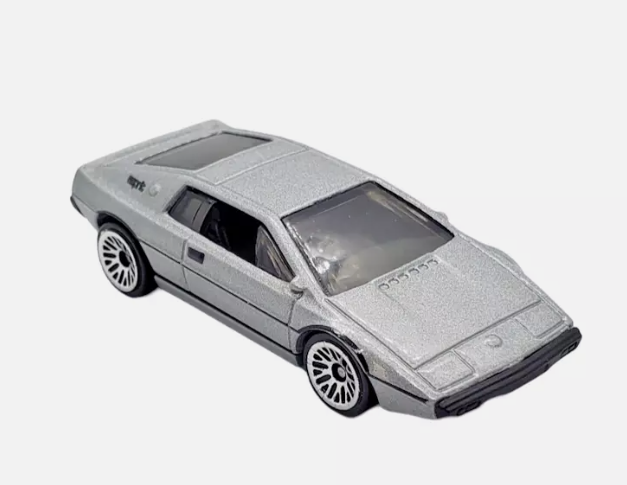 Hot Wheels 2024 Multipack Exclusive Lotus Esprit S1, NEW/LOOSE, silver