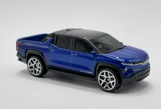 Hot Wheels 2024 #110/250 Silverado EV RST, NEW/LOOSE, northsky blue metallic