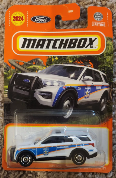 Matchbox 2024 #036/100 2023 Ford Police Interceptor, white