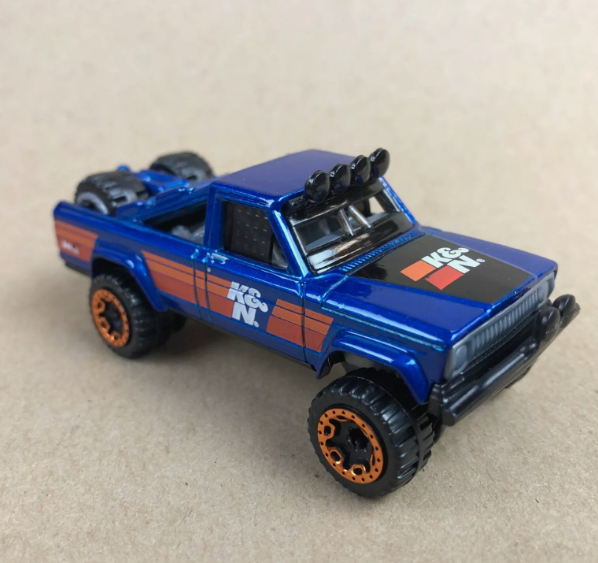 Hot Wheels 2024 #091/250 '73 Jeep J10, NEW/LOOSE, blue