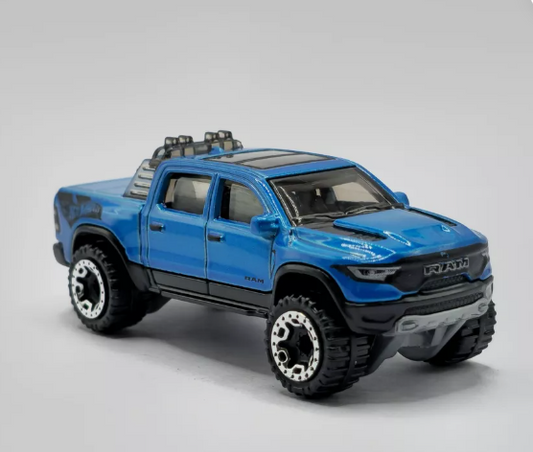 Hot Wheels 2024 #097/250 '23 Ram 1500, NEW/LOOSE, blue