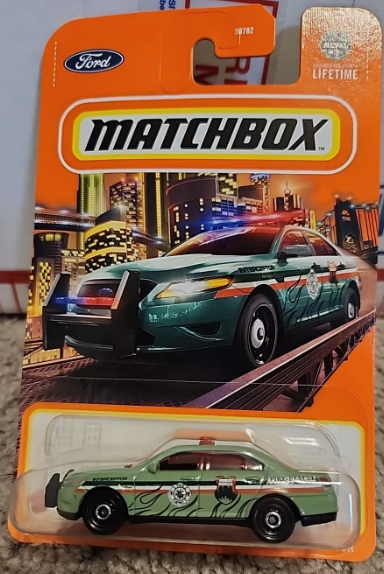 Matchbox 2024 #062/100 Ford Police Interceptor, mint green
