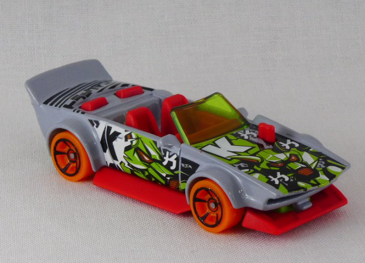 Hot Wheels 2023 #015/250 Track Manga, NEW/LOOSE, grey