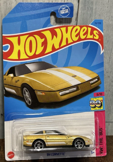 Hot Wheels 2023 #074/250 '84 Corvette, metalflake champagne