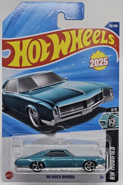 Hot Wheels 2025 #050/250 '66 Buick Riviera, teal