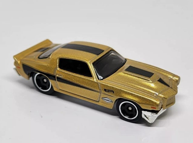 Hot Wheels 2025 #053/250 '70 Chevy Camaro RS, NEW/LOOSE, gold