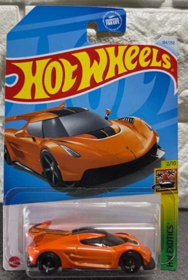 Hot Wheels 2024 #184/250 2020 Koenigsegg Jesko, orange