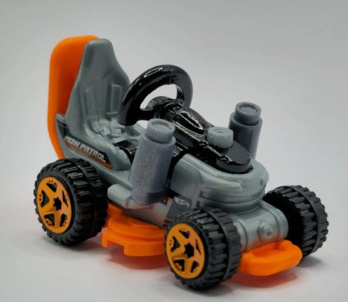 Hot Wheels 2024 #093/250 Grass Chomper, NEW/LOOSE, grey