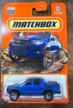 Matchbox 2024 #035/100 Toyota Hilux Pickup, blue