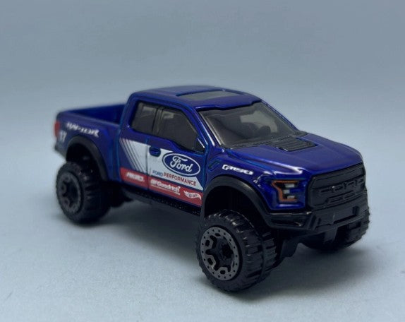 Hot Wheels 2025 #178/250 '17 Ford F-150 Raptor, NEW/LOOSE, blue