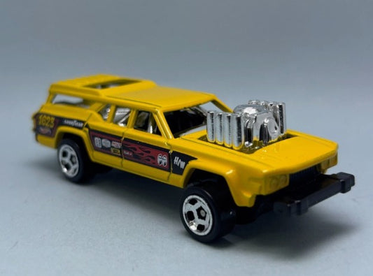 Hot Wheels 2025 #091/250 Cruise Bruiser, NEW/LOOSE, yellow